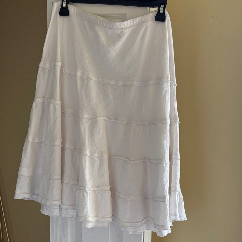 Like new๐Soft Surroundings linen knee length skirt